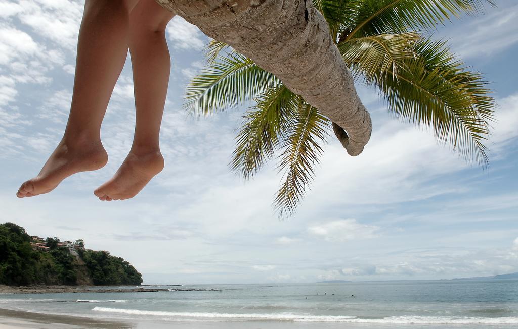 Hotel Punta Leona Jaco Exterior photo